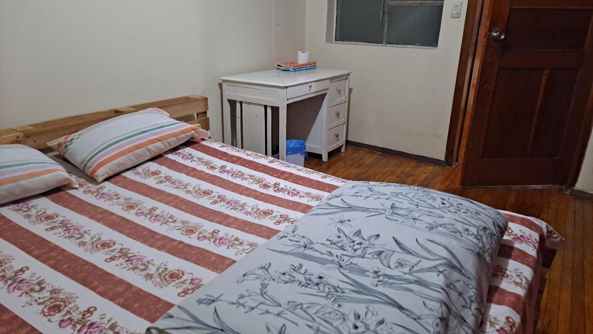 Albergue Camry Backpackers佳美背包客旅馆 Cuenca Exterior photo