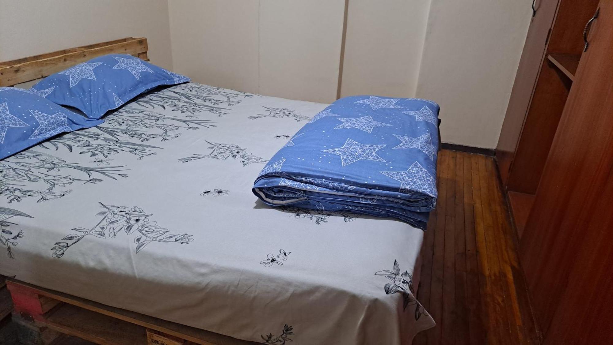 Albergue Camry Backpackers佳美背包客旅馆 Cuenca Exterior photo