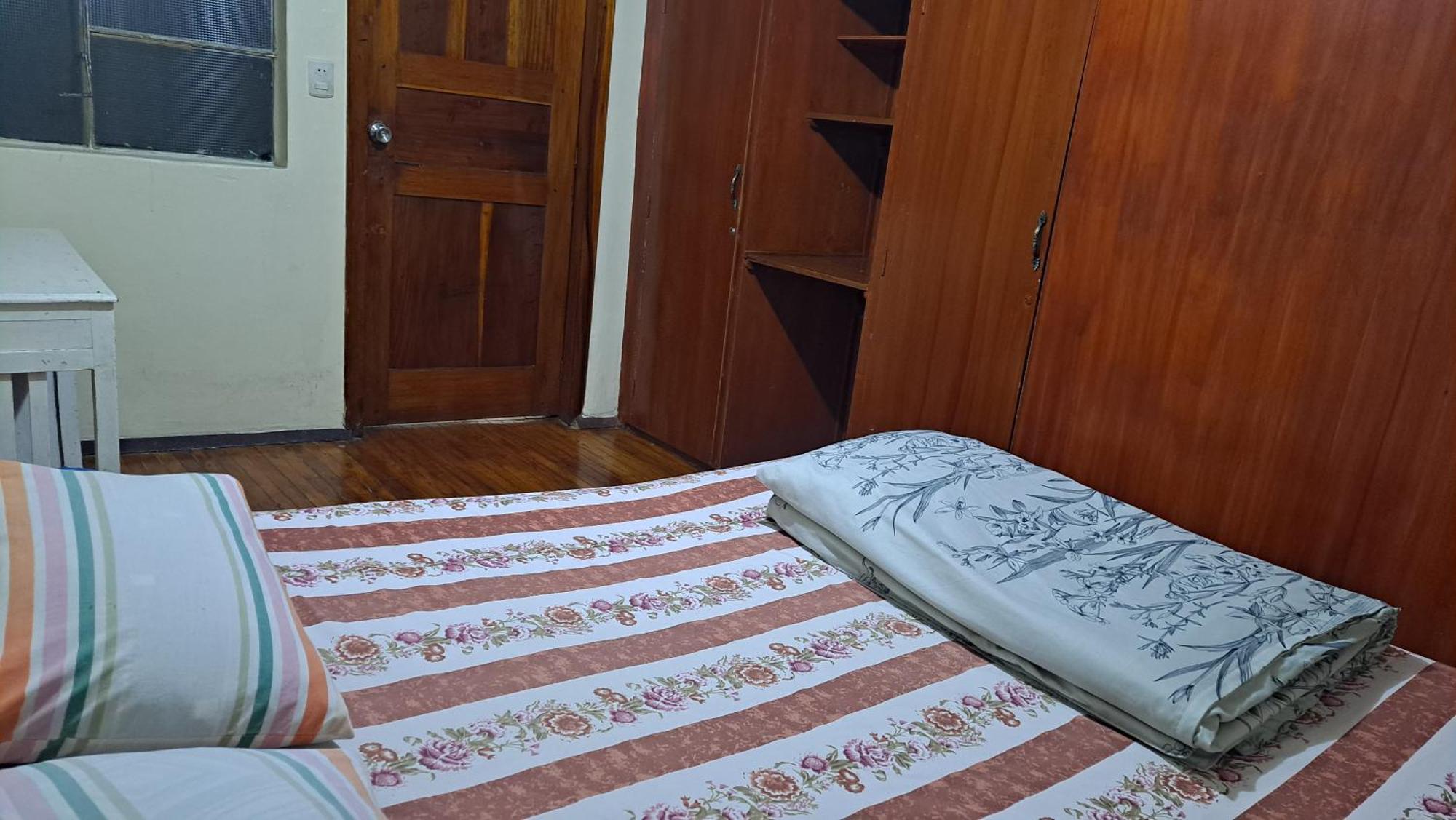 Albergue Camry Backpackers佳美背包客旅馆 Cuenca Exterior photo