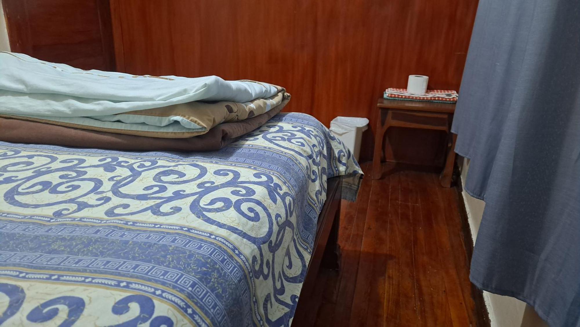 Albergue Camry Backpackers佳美背包客旅馆 Cuenca Exterior photo